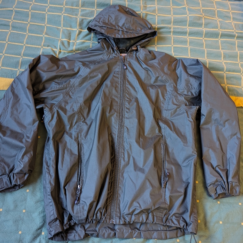 Cold Storage Green Rain Jacket - Medium